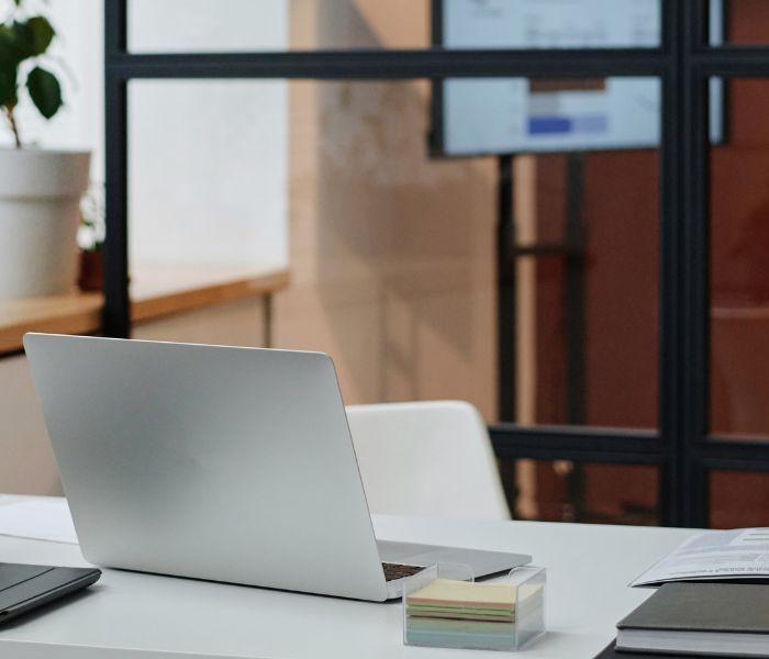 Hybrid Workplace Solutions That Make Returning to the Office Seamless